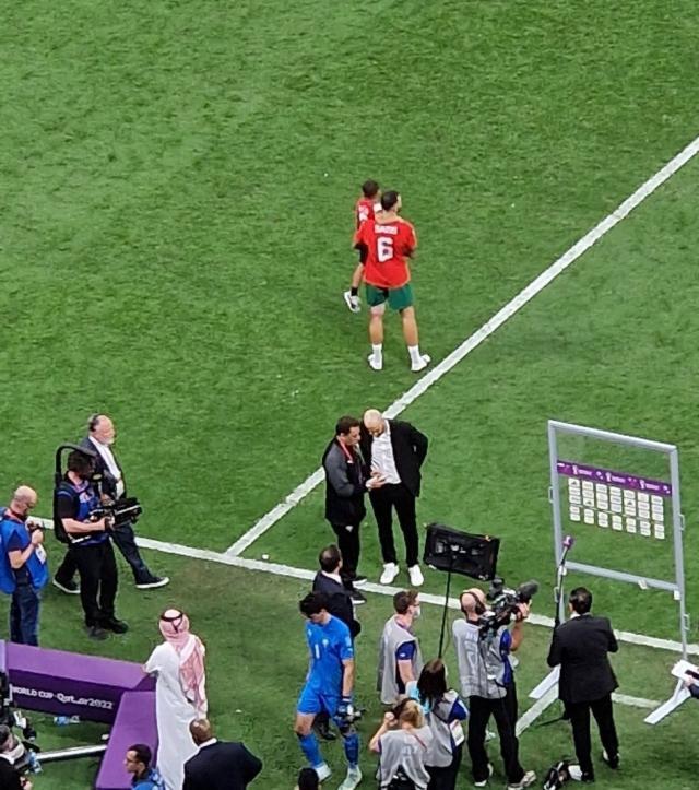 1671059245588059462.jpg Fj96XmUXEAQ-Ib5.jpg